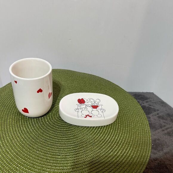 Disney Minnie & Mickey Mouse Bathroom Set - 2 pieces NWT - Picture 4 of 8